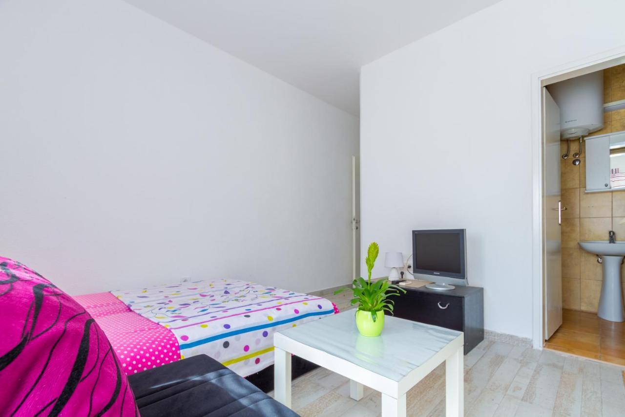 Belane Apartments Tivat Exterior photo