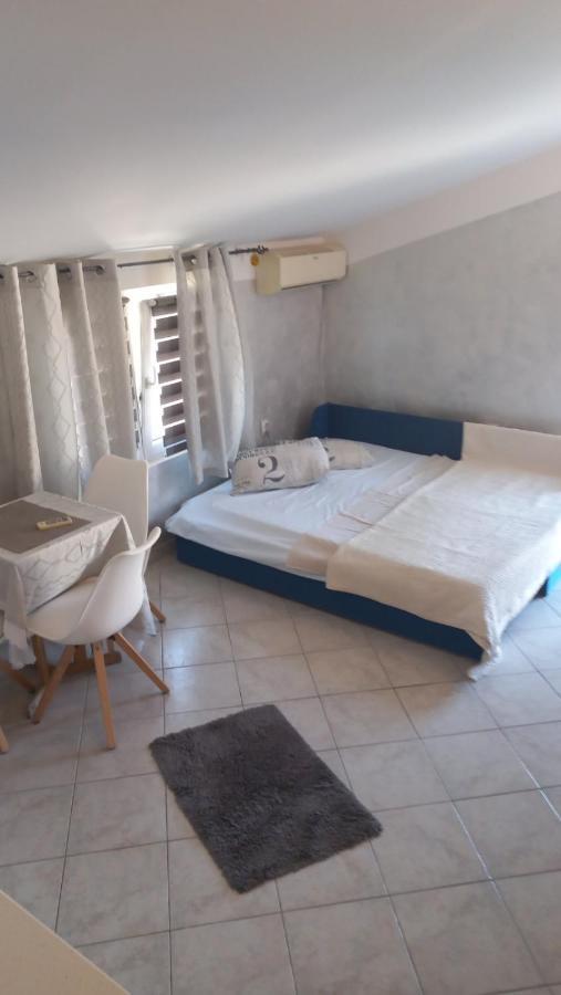 Belane Apartments Tivat Exterior photo