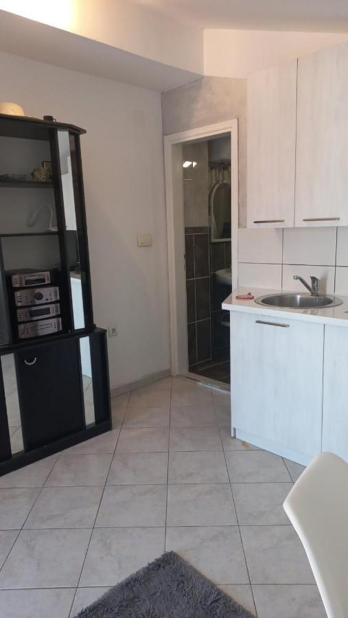 Belane Apartments Tivat Exterior photo